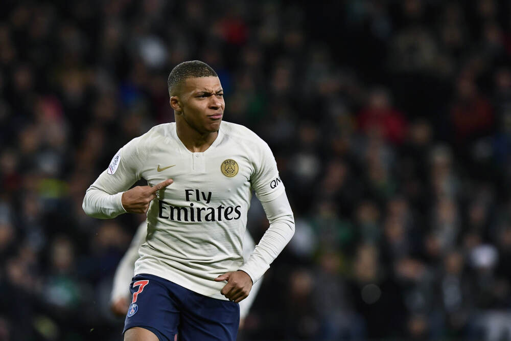 邮报: 纽卡暂不重新考虑引进门将特拉福德, 关注雷米罗和科贝尔